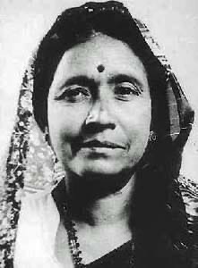Vithabai Narayangaonkar: The Tamasha Queen Who Inspired Shraddha’s Eetha