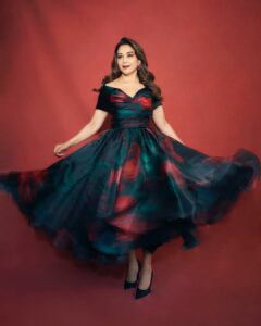 Madhuri Dixit - nene